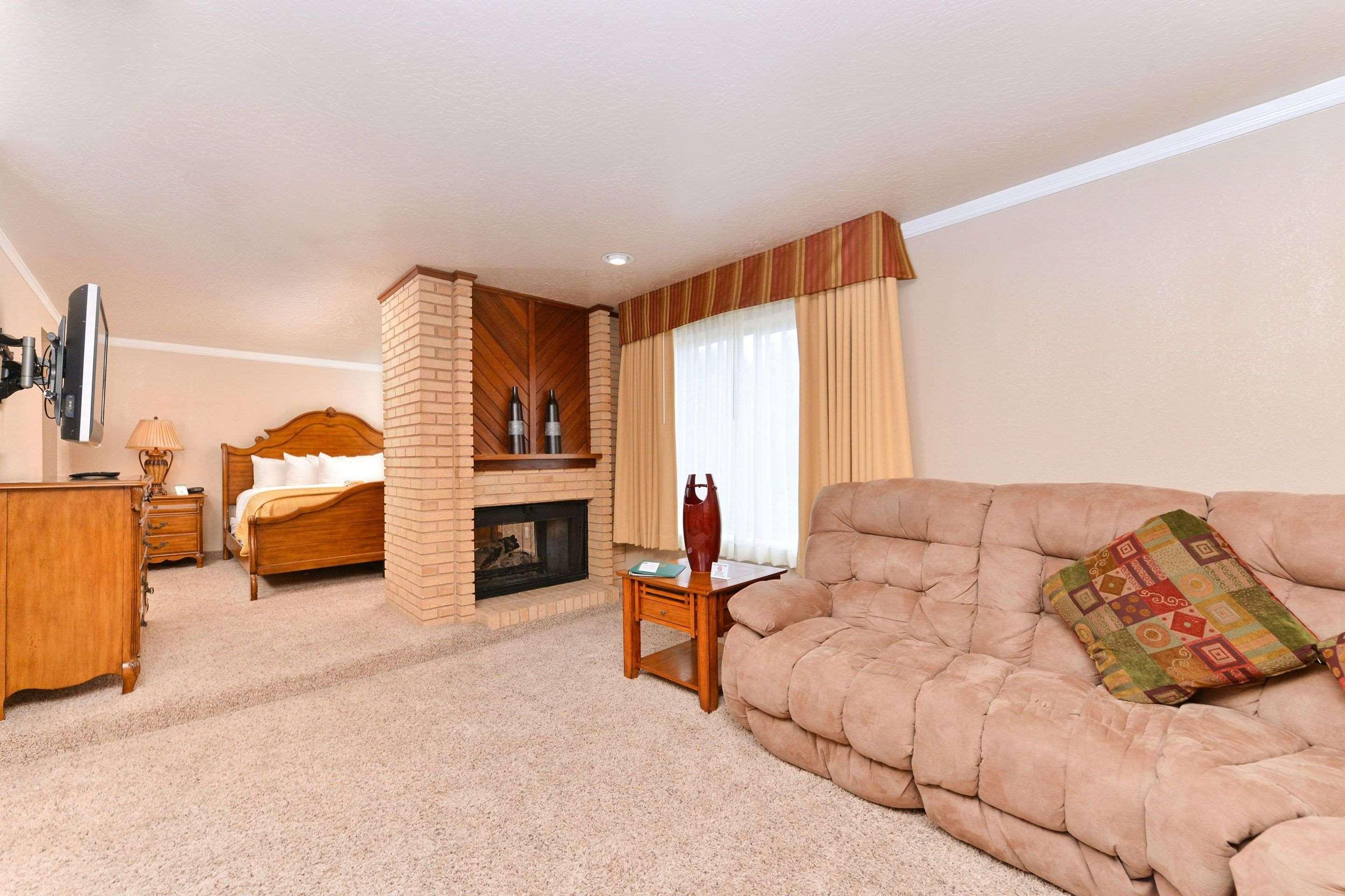Quality Inn Vernal Near Dinosaur National Monument Exteriér fotografie